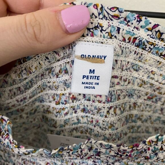 Old Navy Smocked Floral Top - Picture 6 of 8